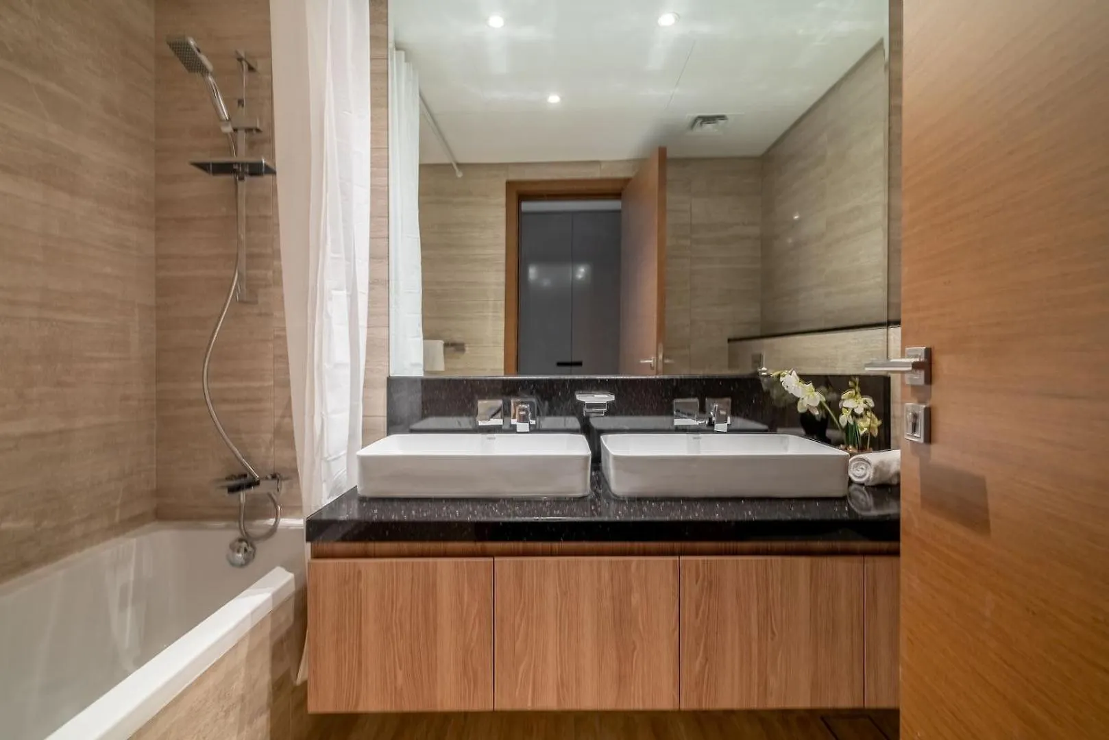 Guestready - Enchanting Stay At Urban Oasis Dubai Apartment